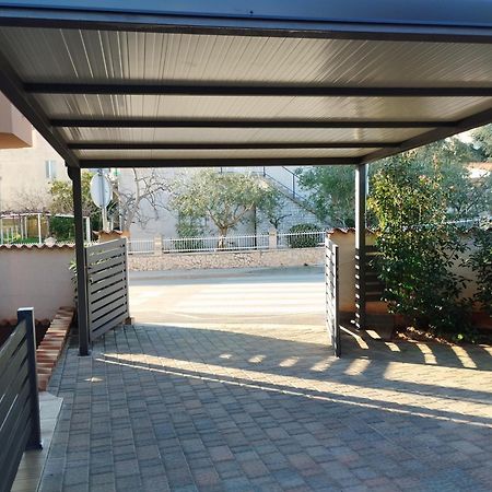 Apartmani Monte Пула Екстериор снимка
