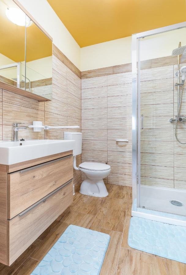 Apartmani Monte Пула Екстериор снимка